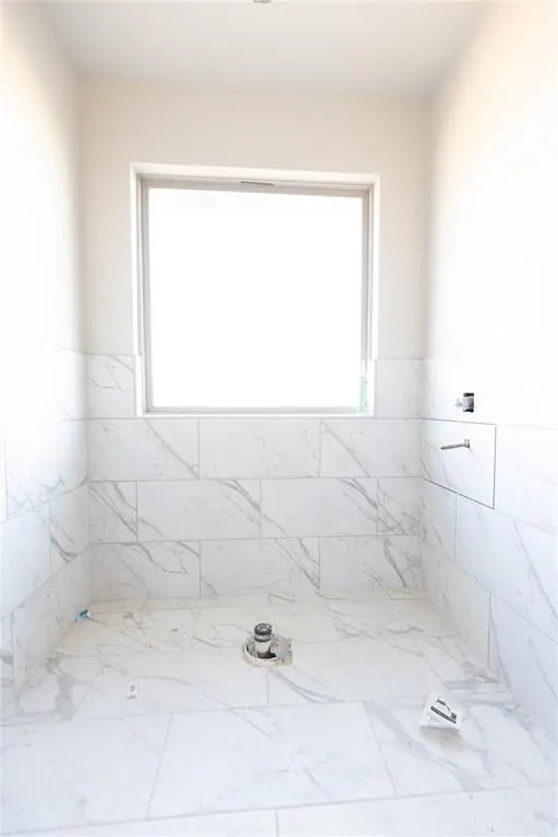 Photo 9 — 9316 NW 119th Street, Yukon, OK 73099