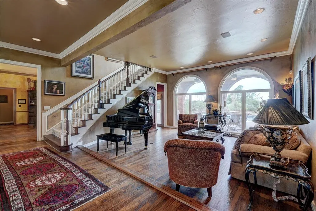 Photo 15 — 5901 Oak Tree Road, Edmond, OK 73025