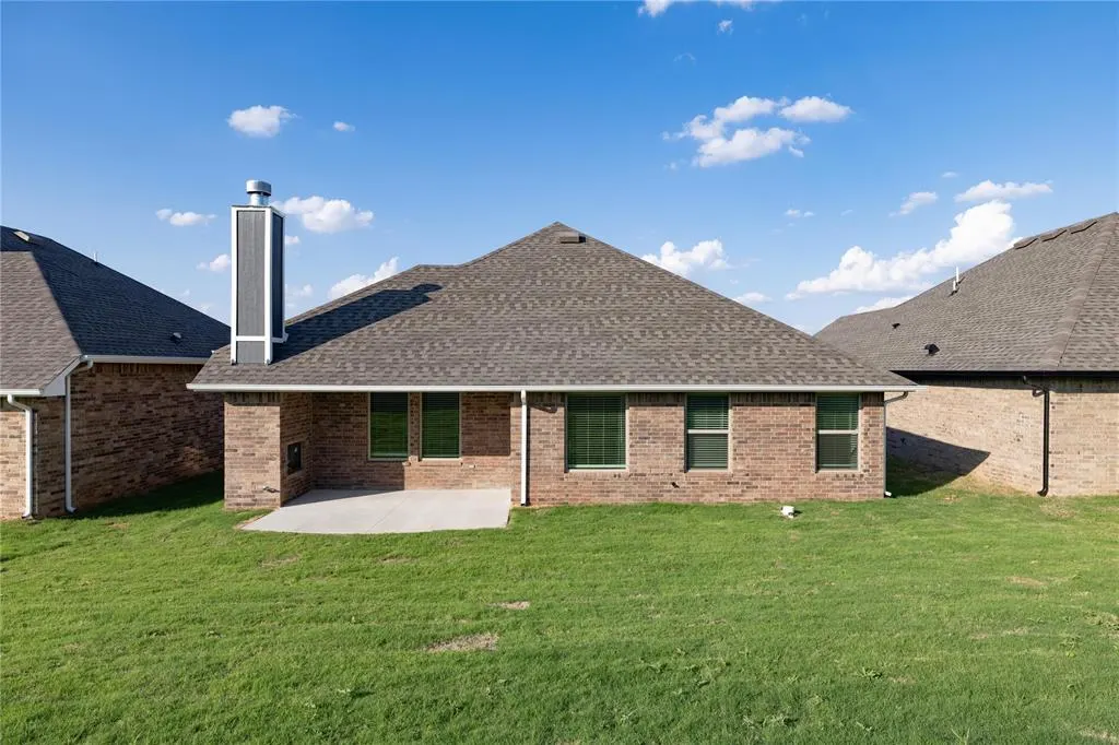 Photo 26 — 9212 NW 119th Street, Yukon, OK 73099