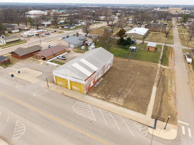 Photo 7 — 803 S Main Street, Paden, OK 74860