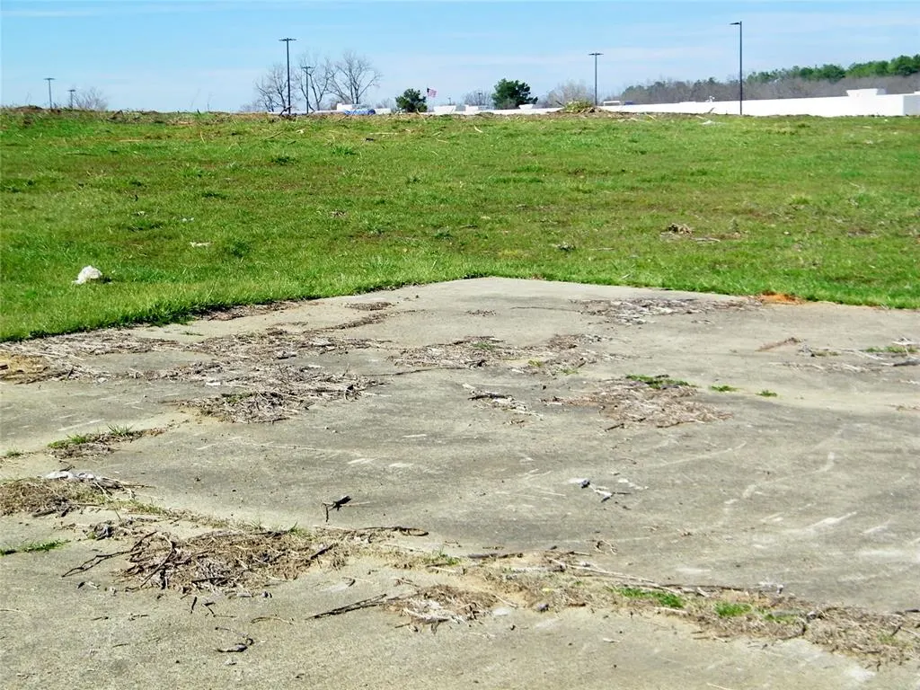 Photo 25 — E Washington Street Lot 3, Idabel, OK 74745