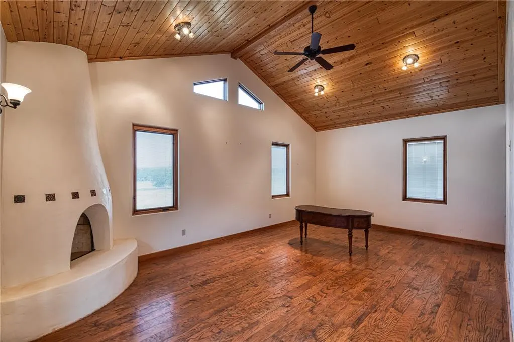 Photo 6 — 18602 E 980 Road, Cheyenne, OK 73628