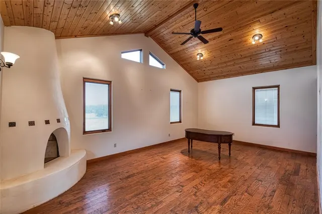 Photo 6 — 18602 E 980 Road, Cheyenne, OK 73628