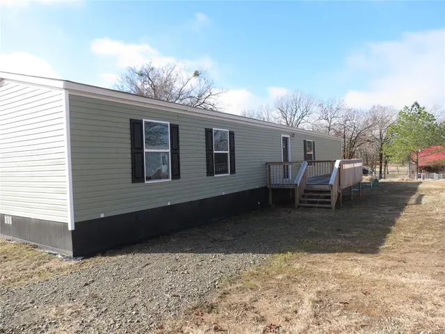 Photo 2 — 883 Arrowhead Dr Drive, Canadian, OK 74425