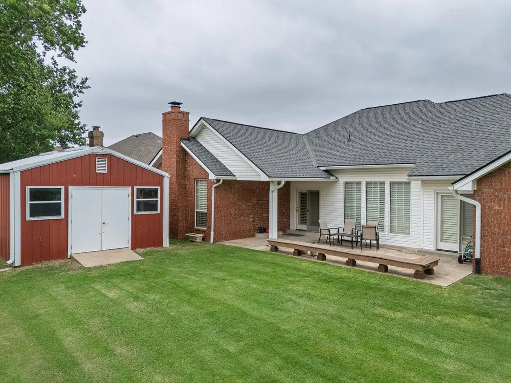 Photo 41 — 9 Castle Creek Place, Shawnee, OK 74804