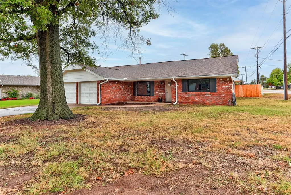 Photo 2 — 3100 N Divis Avenue, Bethany, OK 73008