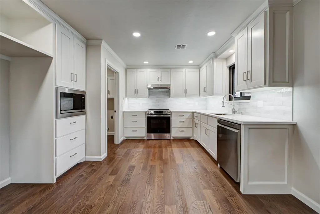 Photo 16 — 3100 N Divis Avenue, Bethany, OK 73008