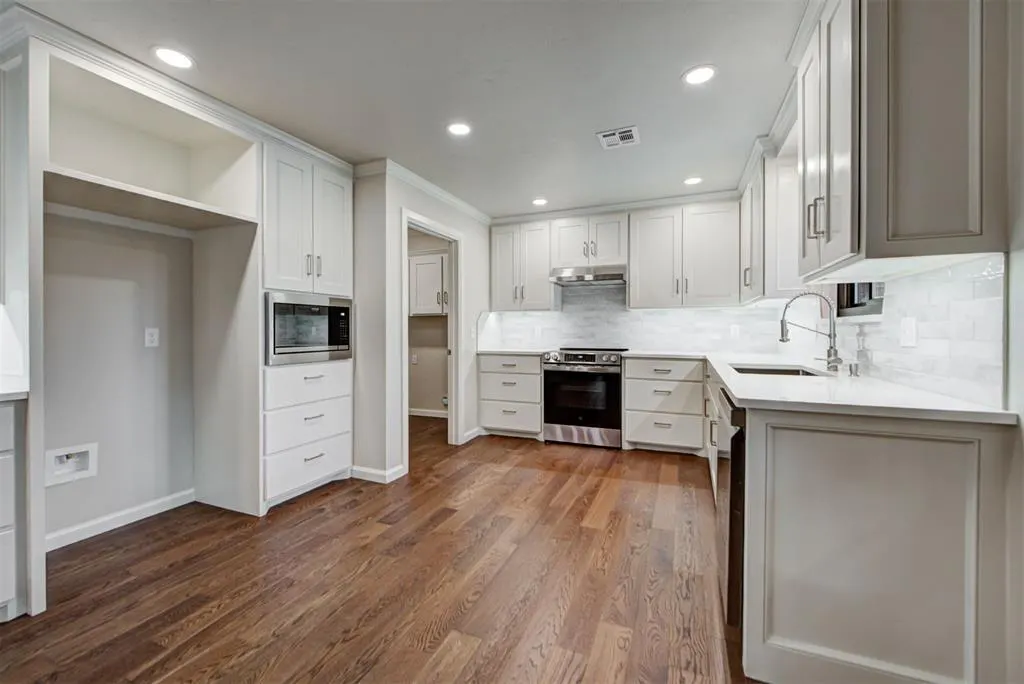 Photo 17 — 3100 N Divis Avenue, Bethany, OK 73008