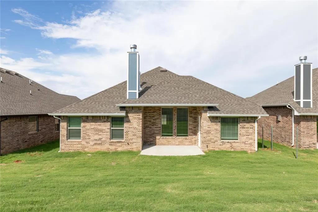Photo 31 — 9216 NW 119th Street, Yukon, OK 73099