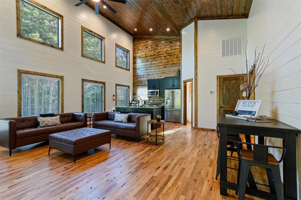 Front exterior — 118 Gopher Wood Trail, Broken Bow, OK 74728