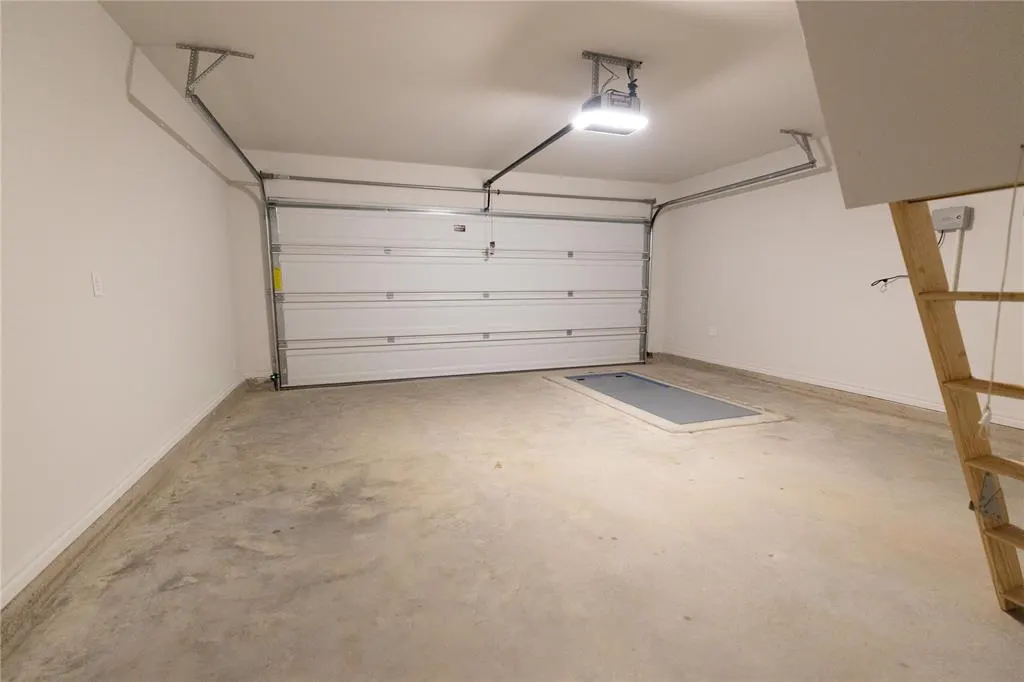 Photo 27 — 9220 NW 119th Street, Yukon, OK 73099