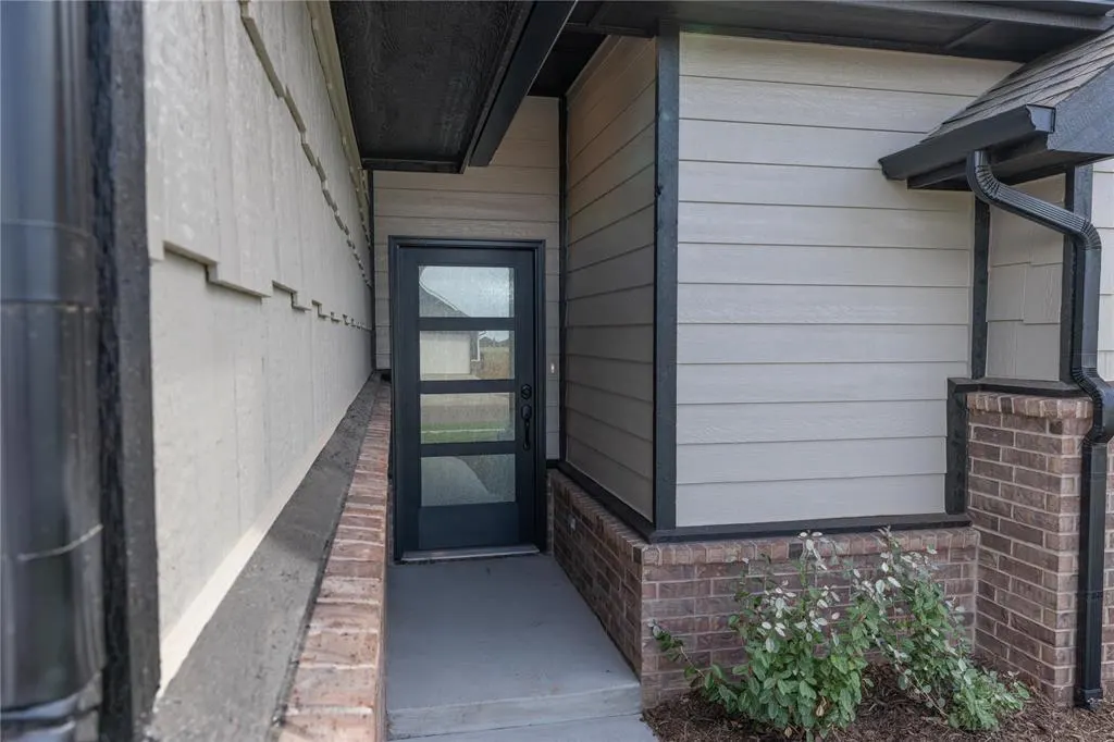 Photo 29 — 9220 NW 119th Street, Yukon, OK 73099