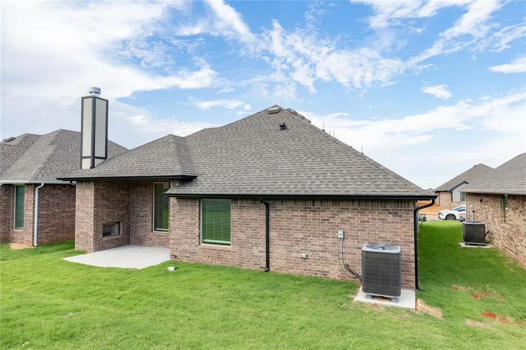 Photo 32 — 9220 NW 119th Street, Yukon, OK 73099