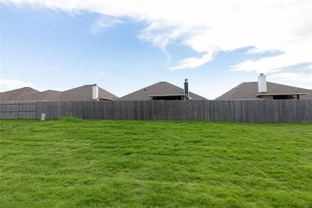 Photo 36 — 9220 NW 119th Street, Yukon, OK 73099