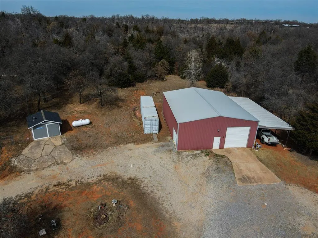 Photo 4 — 22901 N Henney Road, Luther, OK 73054