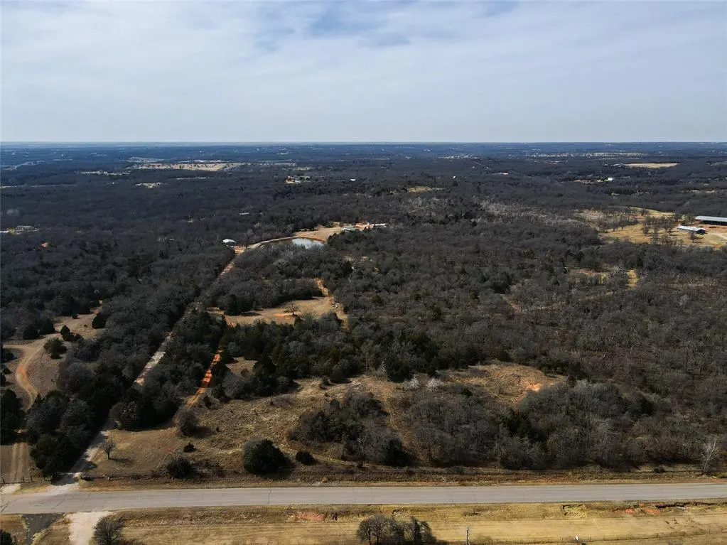 Photo 8 — 22901 N Henney Road, Luther, OK 73054