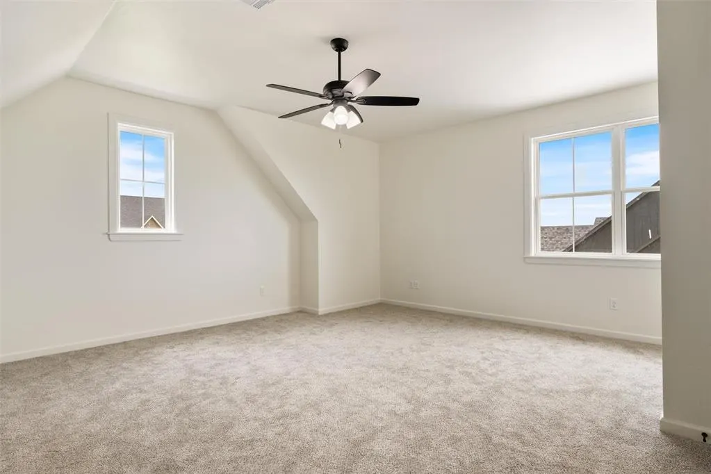 Photo 41 — 10140 Oakwood Drive, Edmond, OK 73025