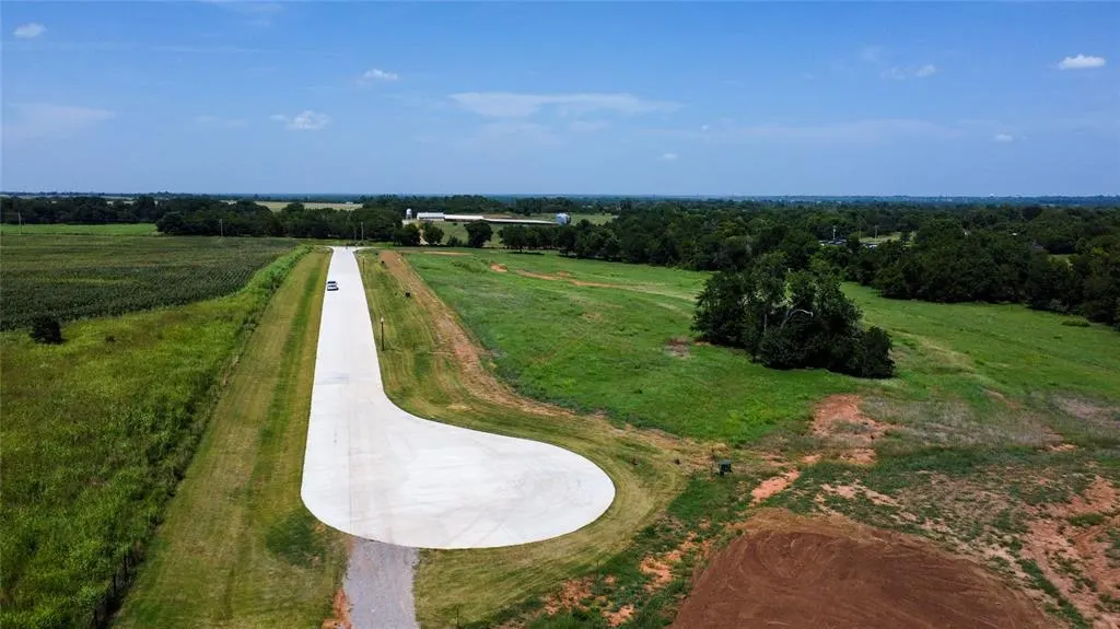 Photo 2 — 3260 Hermosa Drive, Newcastle, OK 73065