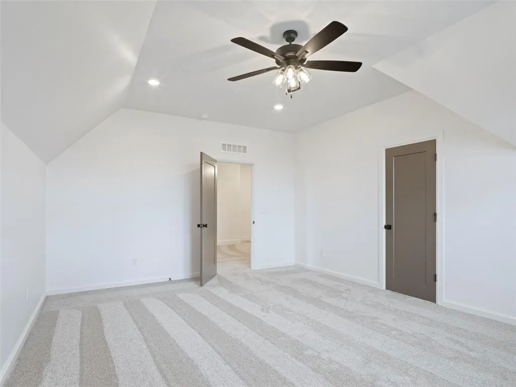 Photo 45 — 9001 Prairie Farms Drive, Mustang, OK 73064