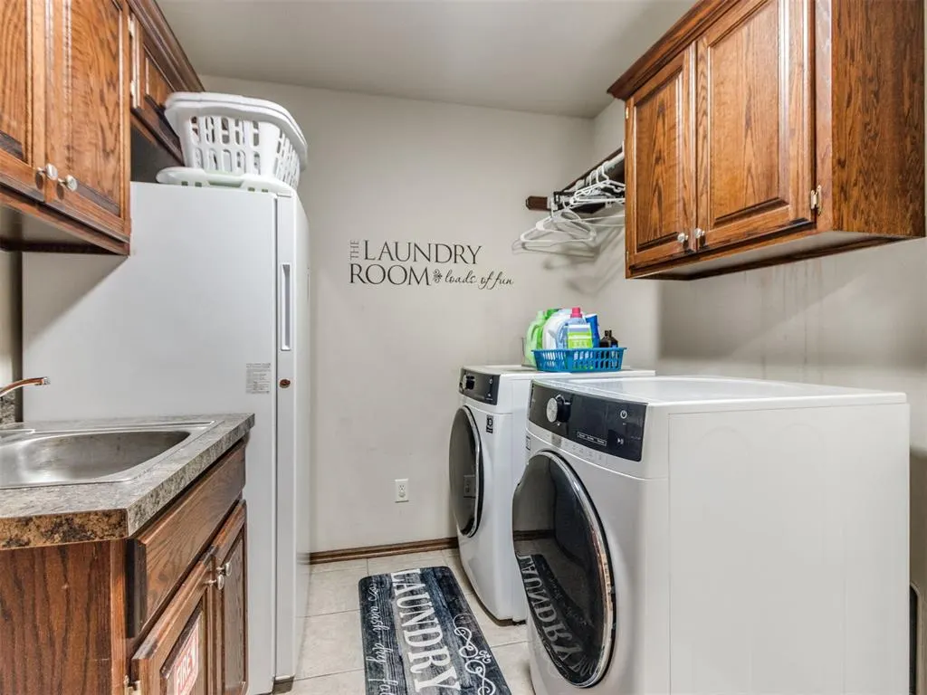 Photo 21 — 4204 Thorn Burn Place, Oklahoma City, OK 73179
