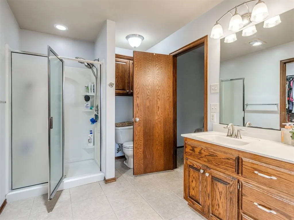 Photo 34 — 4204 Thorn Burn Place, Oklahoma City, OK 73179