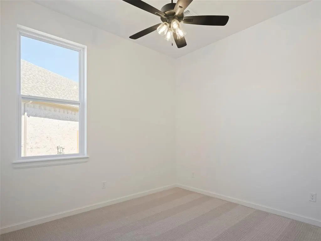 Photo 4 — 3803 Bedrock Drive, Norman, OK 73069