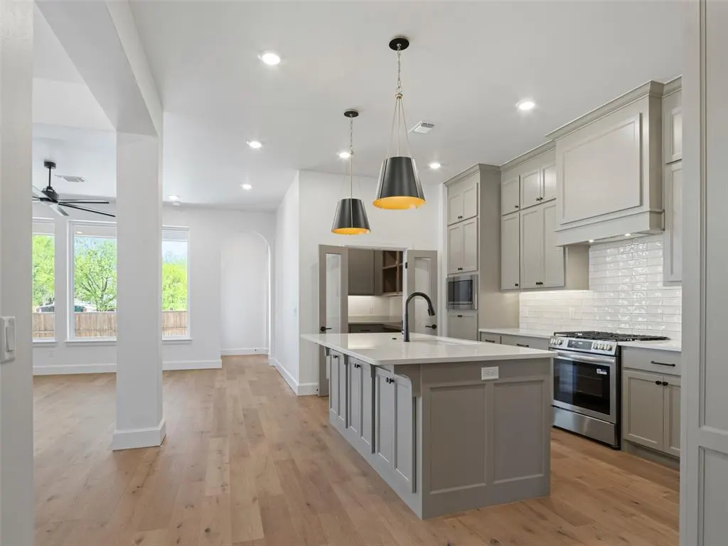 Photo 10 — 3803 Bedrock Drive, Norman, OK 73069