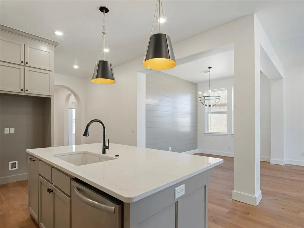 Photo 16 — 3803 Bedrock Drive, Norman, OK 73069