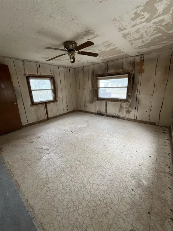 Photo 10 — 2512 SW H Avenue, Lawton, OK 73505