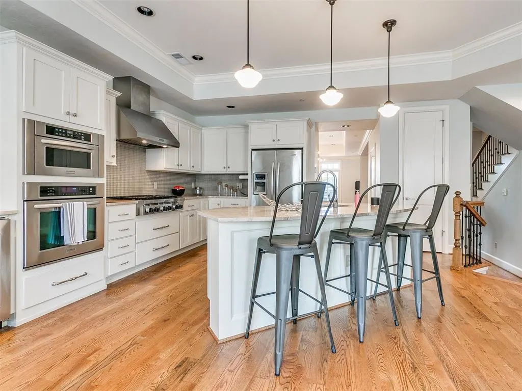 Photo 6 — 414 NE 2nd Street, Oklahoma City, OK 73104