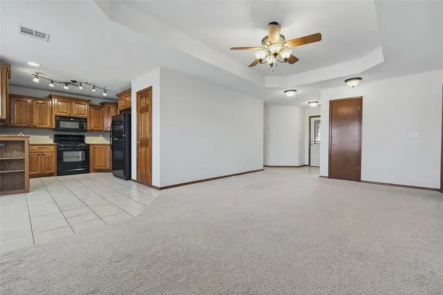 Photo 7 — 810 E Kc Court, Stillwater, OK 74075