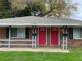 Sold home at 213 Farmer Street