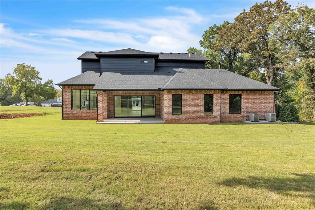 Photo 42 — 4400 Redbud Circle, Oklahoma City, OK 73111