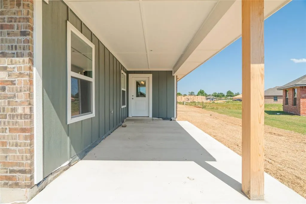 Photo 31 — 10652 SW 18th Street, Yukon, OK 73099