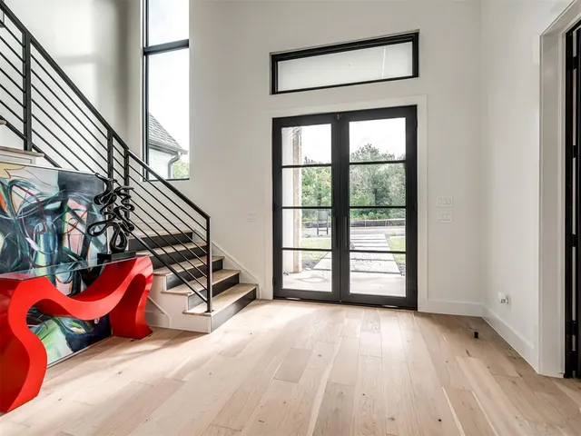 Photo 4 — 4424 Redbud Circle, Oklahoma City, OK 73111