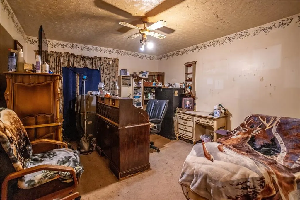 Photo 10 — 305 E 3rd Street, Cordell, OK 73632