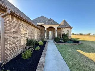 Sold home at 601 S Frisco Road