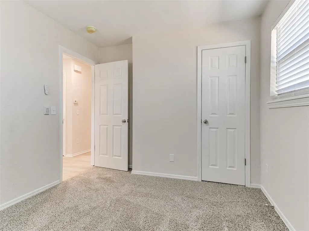 Photo 21 — 801 W 7th Street, Edmond, OK 73003