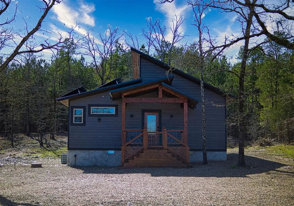 Photo 3 — 745 Hickory Post Road, Broken Bow, OK 74728