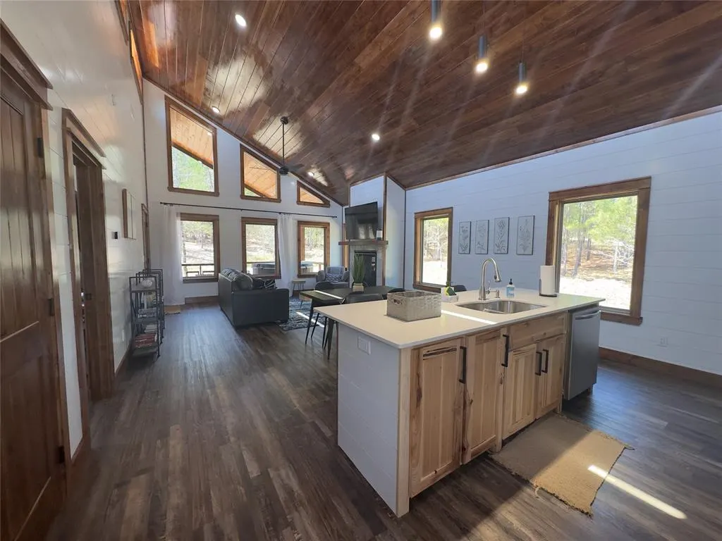 Photo 11 — 745 Hickory Post Road, Broken Bow, OK 74728