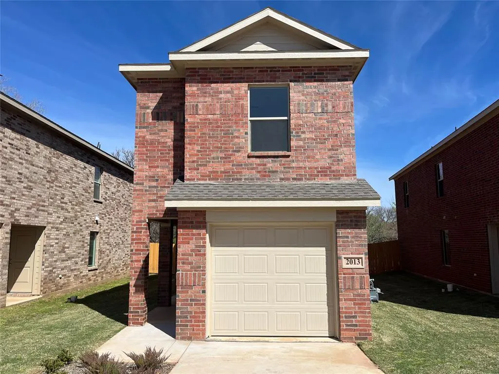Front exterior — 2013 Wolford Way, Norman, OK 73071