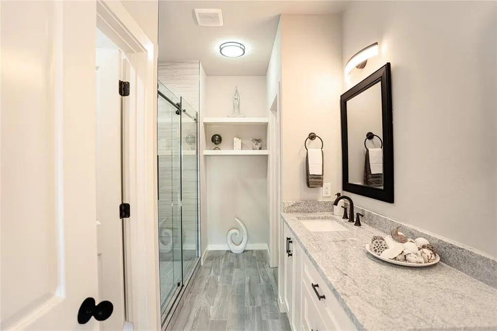 Photo 21 — 320 SE 45th Street, Oklahoma City, OK 73129
