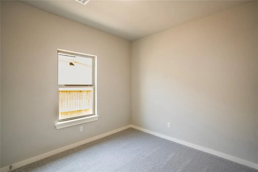 Photo 31 — 320 SE 45th Street, Oklahoma City, OK 73129