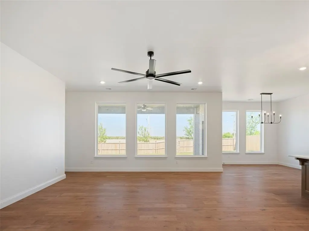 Photo 5 — 7809 NW 163rd Street, Oklahoma City, OK 73013