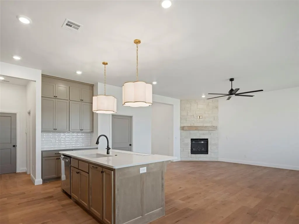 Photo 13 — 7809 NW 163rd Street, Oklahoma City, OK 73013