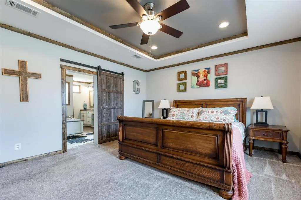 Photo 10 — 514 E Tenth Street, Leedey, OK 73654