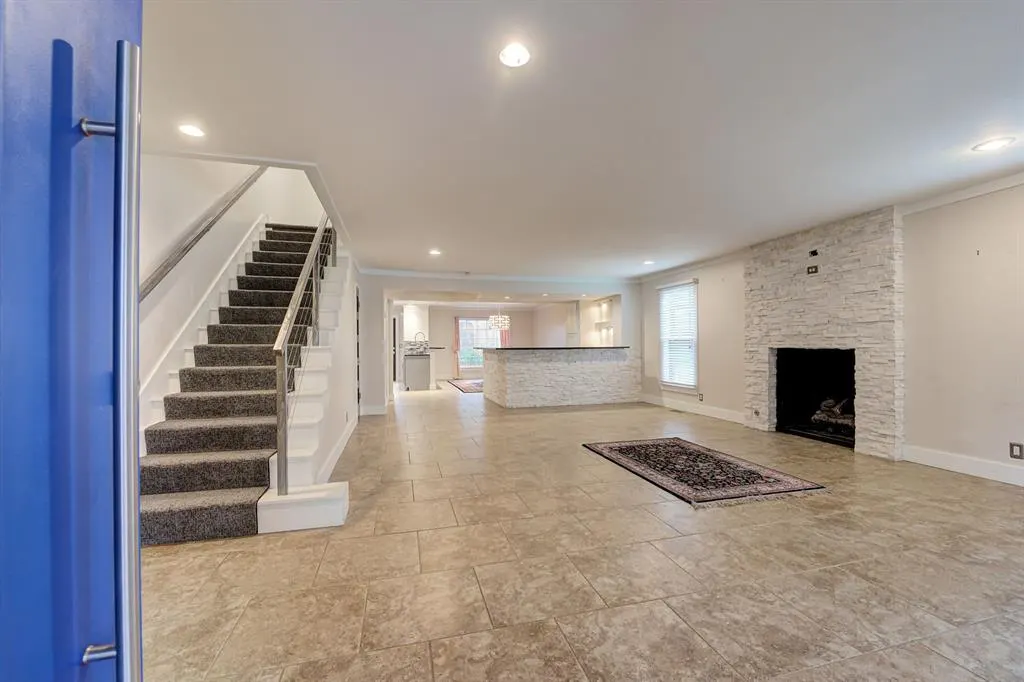 Photo 4 — 6457 Brandywine Lane, Oklahoma City, OK 73116