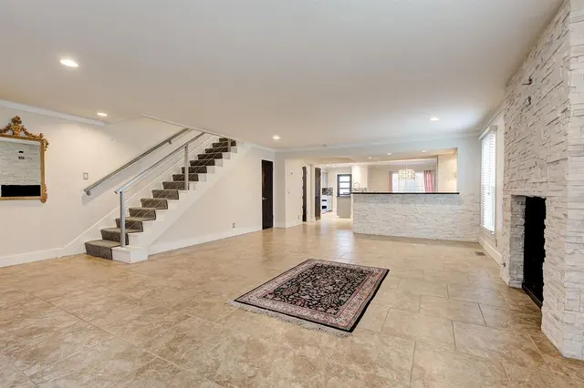 Photo 5 — 6457 Brandywine Lane, Oklahoma City, OK 73116