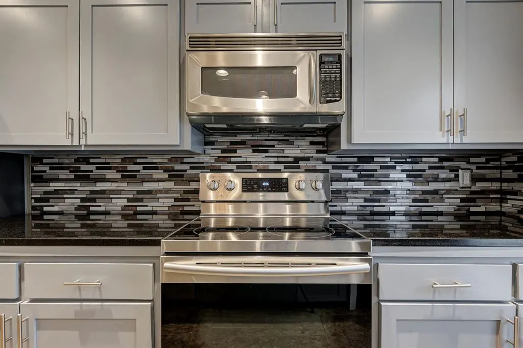 Photo 16 — 6457 Brandywine Lane, Oklahoma City, OK 73116