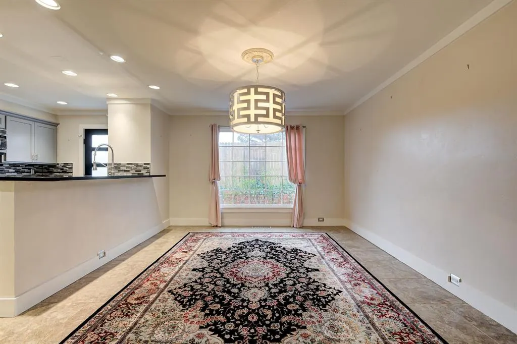 Photo 17 — 6457 Brandywine Lane, Oklahoma City, OK 73116